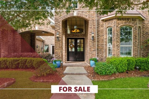8935 Wandering Willow Drive